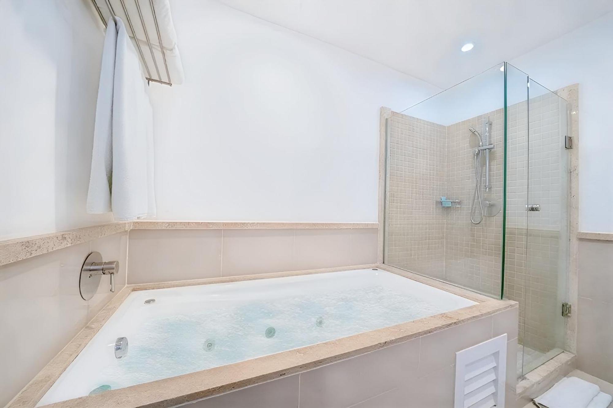 Luxury Duplex -4 Pers- 2Mn Beach&5Th Av, Pool, Gym Playa del Carmen Esterno foto
